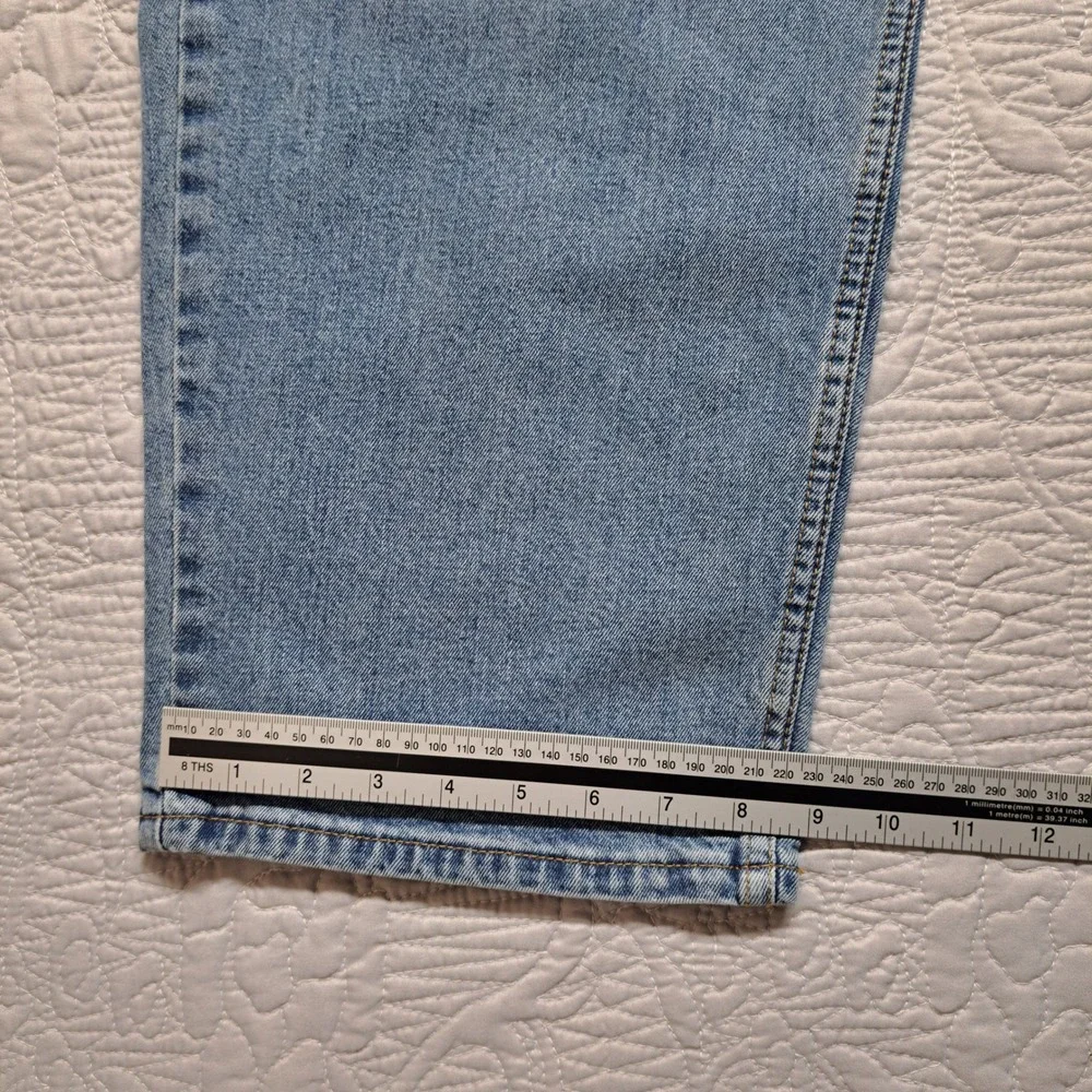 Levi's 550 Relaxed Fit Jeans Mens 44x30 Blue Excellent Medium Wash Tapered Leg